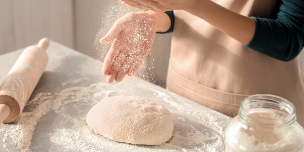 パン生地の質は手ごねで決まる！ふっくらとしたパンに仕上げるコツ